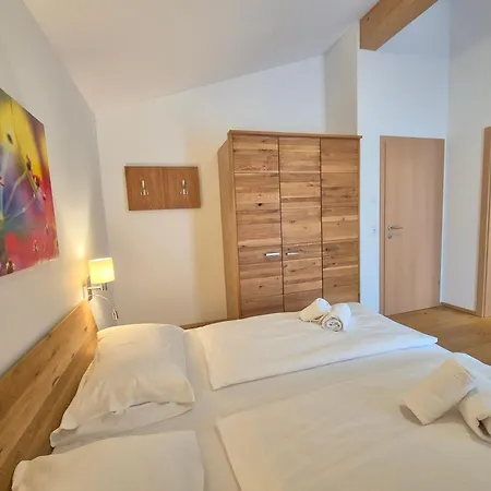 シャレー Noriker ニーダーンジル